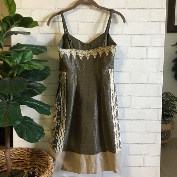 🍃🌹HP:Anthropologie Embroidered Dress🌹🍃 - Picture 2 of 9